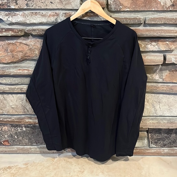 Alphalete Other - Alphalete Lux Black Henley Long Sleeve Tee